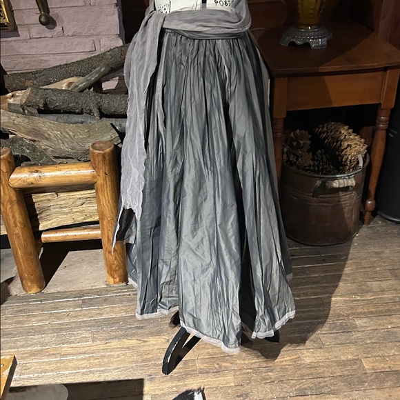 LILITH French Design Versatile Taffeta Midi A-Line Skirt, S-M, Gray - Picture 8 of 13